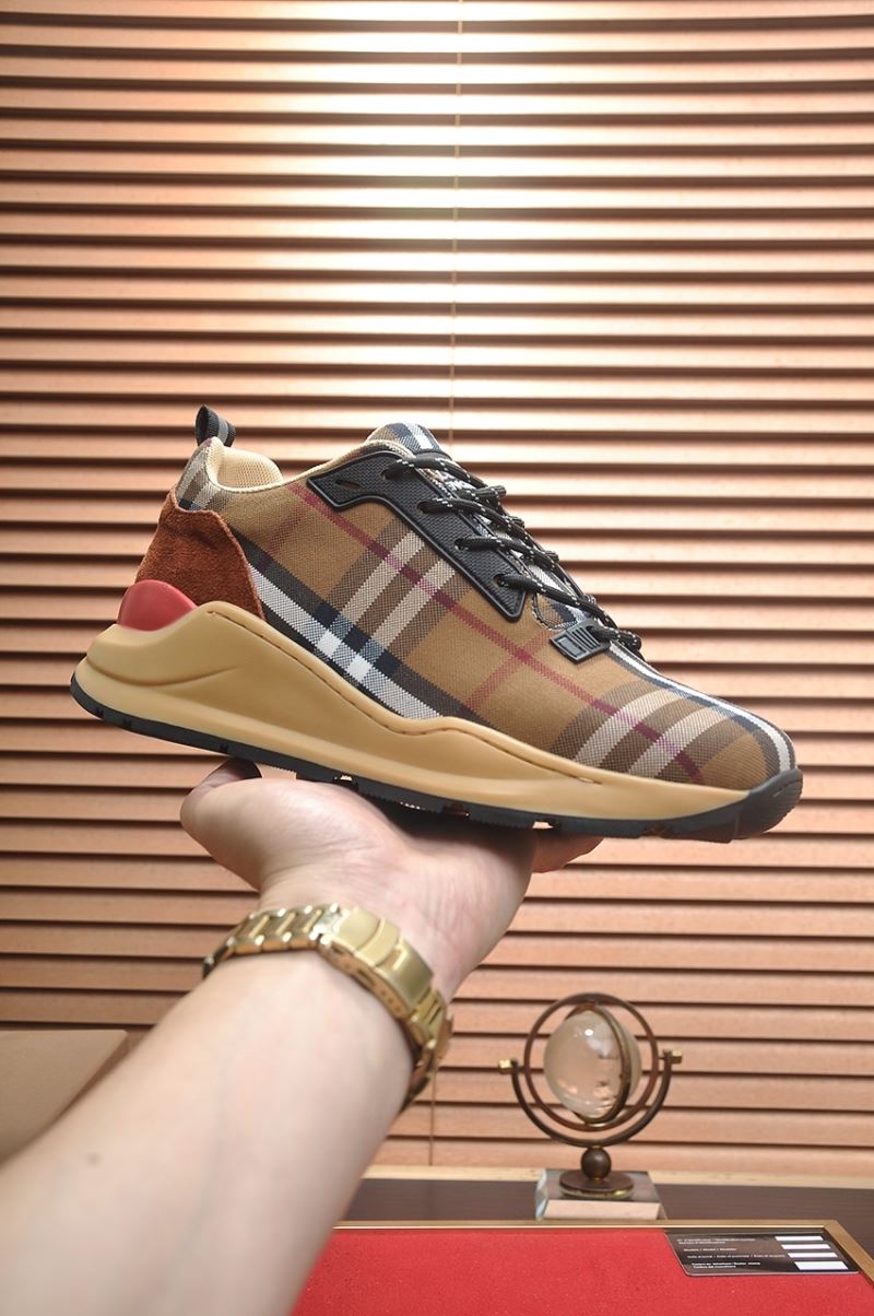 Burberry Low Shoes